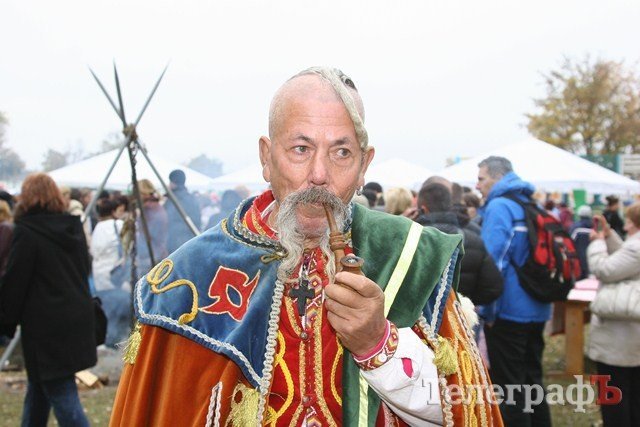 В Миргороде на Полтавщине отмечают праздник свиньи В Миргороде на Полтавщине отмечают праздник свиньи