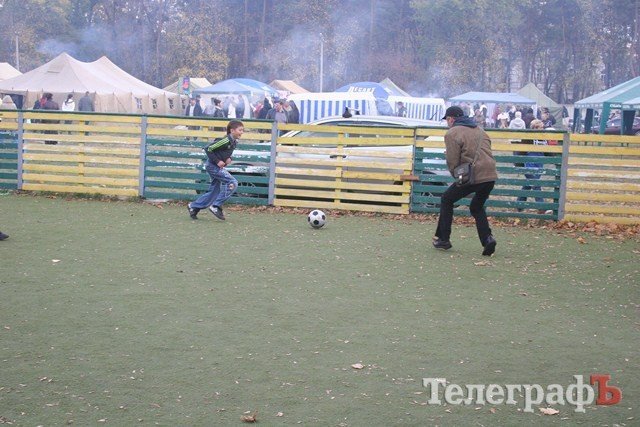 В Миргороде на Полтавщине отмечают праздник свиньи В Миргороде на Полтавщине отмечают праздник свиньи