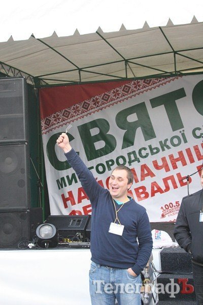 В Миргороде на Полтавщине отмечают праздник свиньи В Миргороде на Полтавщине отмечают праздник свиньи