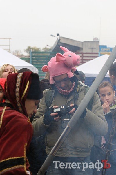 В Миргороде на Полтавщине отмечают праздник свиньи В Миргороде на Полтавщине отмечают праздник свиньи