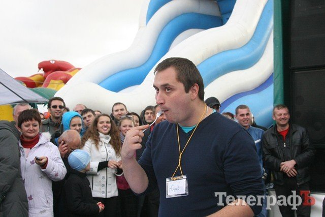 В Миргороде на Полтавщине отмечают праздник свиньи В Миргороде на Полтавщине отмечают праздник свиньи