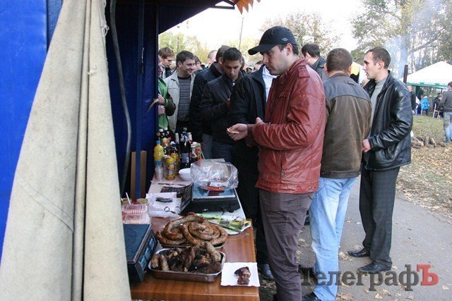 В Миргороде на Полтавщине отмечают праздник свиньи В Миргороде на Полтавщине отмечают праздник свиньи