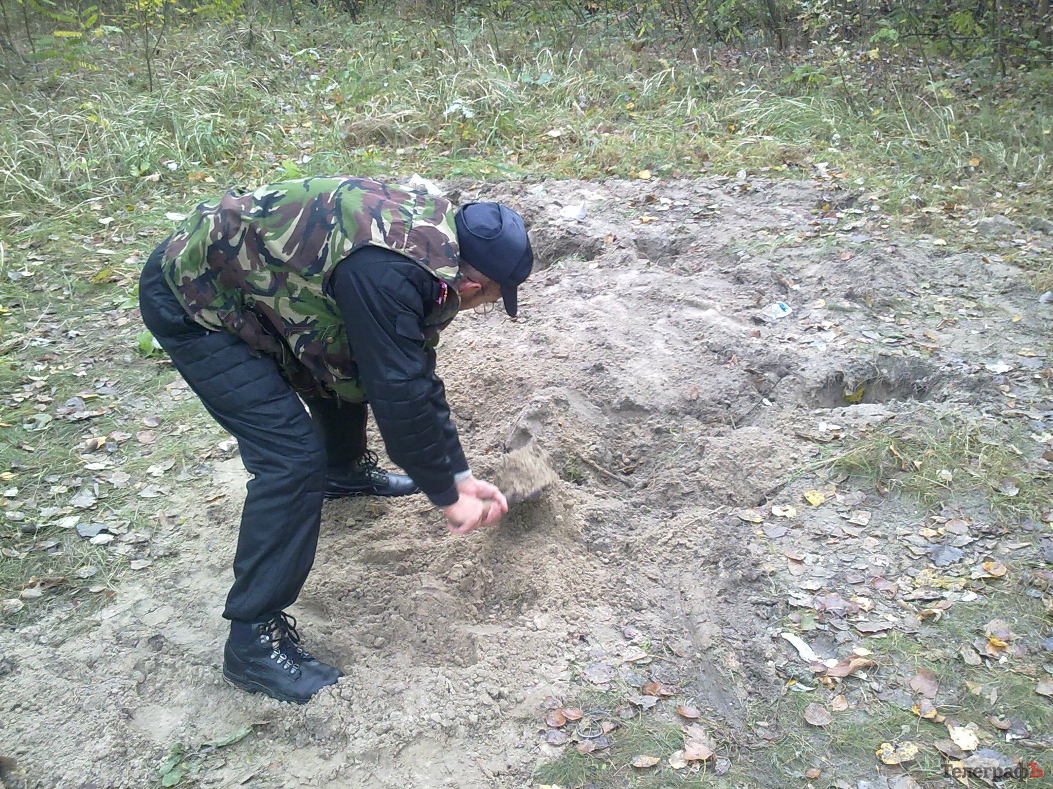 На кременчугских островах начали сносить постройки для отдыха (ФОТО) На кременчугских островах начали сносить постройки для отдыха (ФОТО)