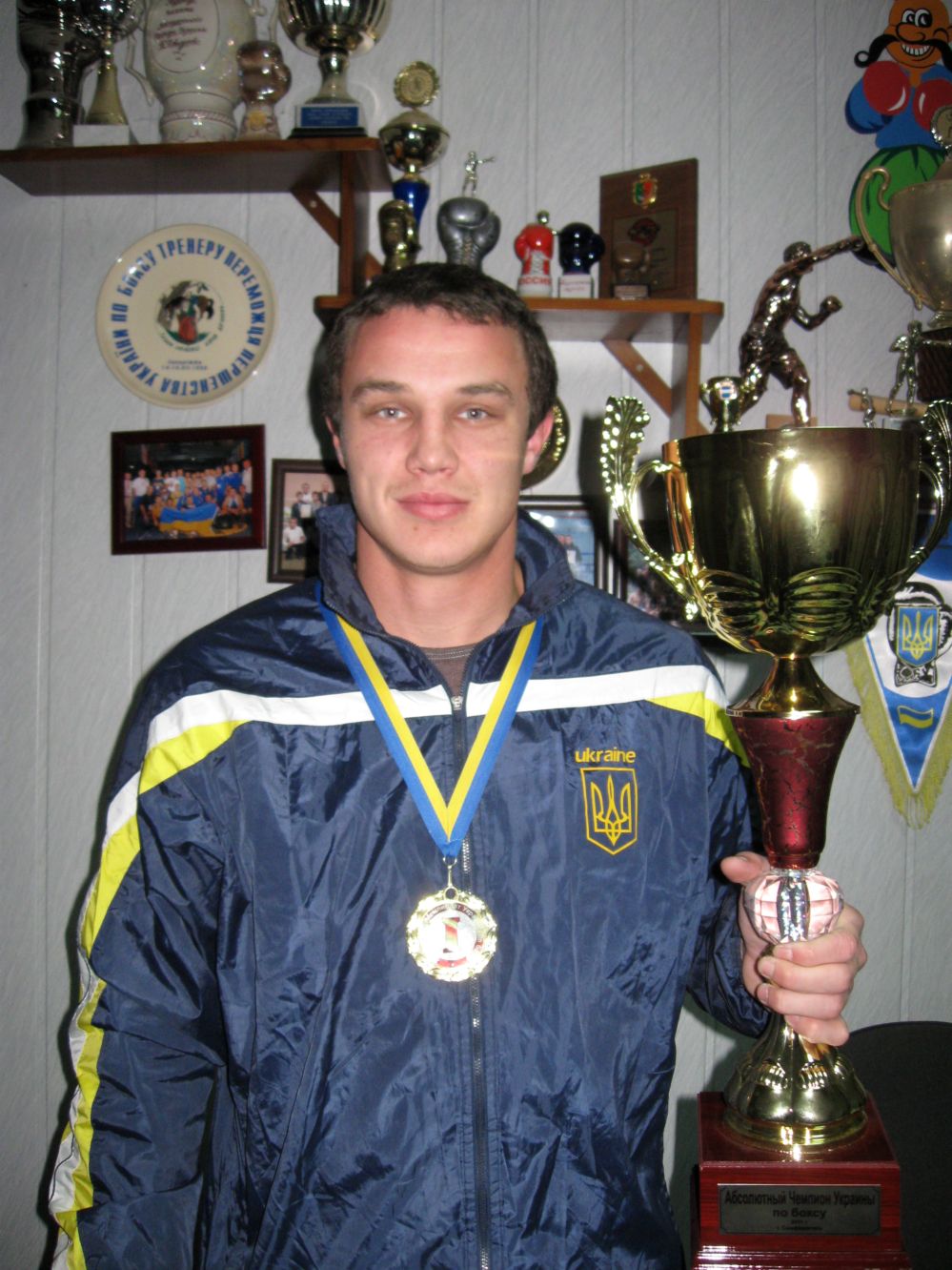 БОКС. Денис Пояцыка стал абсолютным чемпионом Украины. БОКС. Денис Пояцыка стал абсолютным чемпионом Украины.