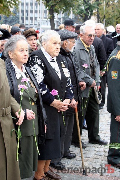 В Кременчуге состоялся митинг в честь освобождения Украины (фоторепортаж) В Кременчуге состоялся митинг в честь освобождения Украины (фоторепортаж)