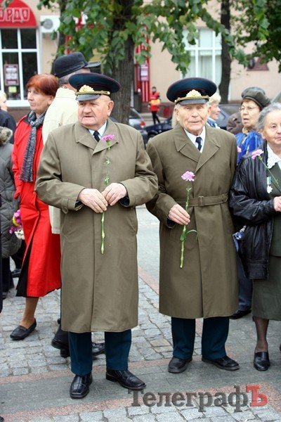 В Кременчуге состоялся митинг в честь освобождения Украины (фоторепортаж) В Кременчуге состоялся митинг в честь освобождения Украины (фоторепортаж)