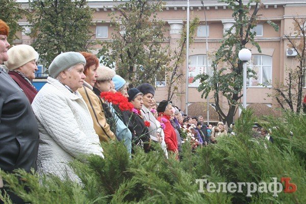 В Кременчуге состоялся митинг в честь освобождения Украины (фоторепортаж) В Кременчуге состоялся митинг в честь освобождения Украины (фоторепортаж)