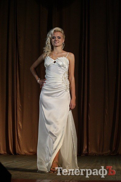 В Кременчуге выбрали королеву КрНУ (ФОТОРЕПОРТАЖ) В Кременчуге выбрали королеву КрНУ (ФОТОРЕПОРТАЖ)