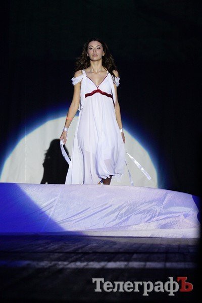 В Кременчуге выбрали королеву КрНУ (ФОТОРЕПОРТАЖ) В Кременчуге выбрали королеву КрНУ (ФОТОРЕПОРТАЖ)