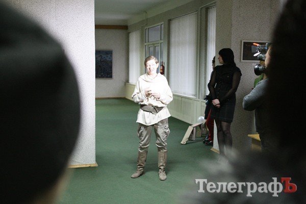 В Кременчуге открылась неформатная выставка неформатных художников (ФОТО) В Кременчуге открылась неформатная выставка неформатных художников (ФОТО)