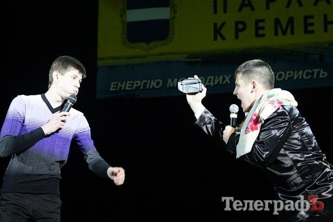 Победителем конкурса «Студент года-2011» стал любимец девочек и «Телеграфа» Леша Гедройц (ФОТОРЕПОРТАЖ) Победителем конкурса «Студент года-2011» стал любимец девочек и «Телеграфа» Леша Гедройц (ФОТОРЕПОРТАЖ)