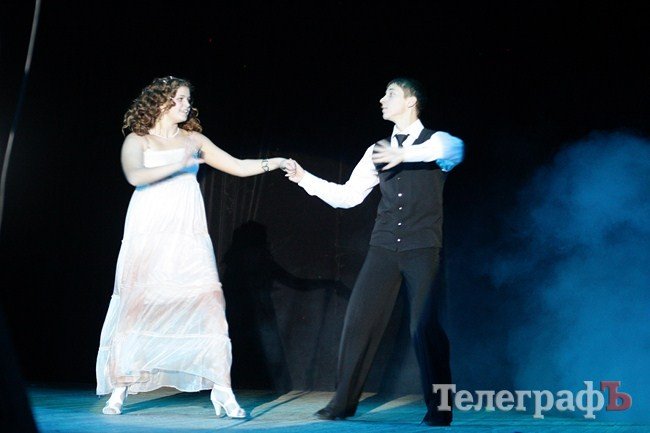 Победителем конкурса «Студент года-2011» стал любимец девочек и «Телеграфа» Леша Гедройц (ФОТОРЕПОРТАЖ) Победителем конкурса «Студент года-2011» стал любимец девочек и «Телеграфа» Леша Гедройц (ФОТОРЕПОРТАЖ)