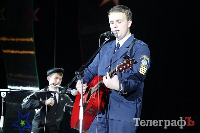 Победителем конкурса «Студент года-2011» стал любимец девочек и «Телеграфа» Леша Гедройц (ФОТОРЕПОРТАЖ) Победителем конкурса «Студент года-2011» стал любимец девочек и «Телеграфа» Леша Гедройц (ФОТОРЕПОРТАЖ)