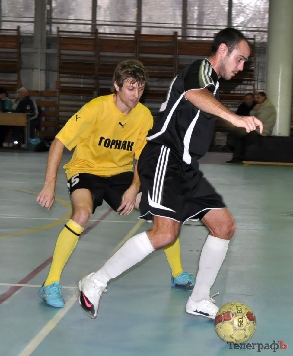 ФУТЗАЛ. Чемпионат Кременчуга. Студентам палец в рот не клади… Часть II. ФУТЗАЛ. Чемпионат Кременчуга. Студентам палец в рот не клади… Часть II.