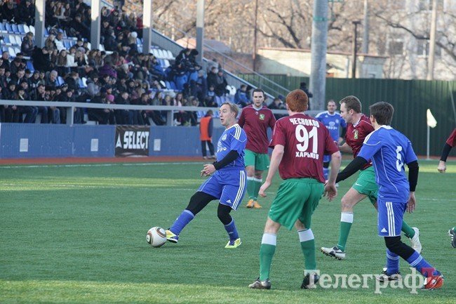 Мэр и его команда сыграли в футбол со своими харьковскими коллегами (ФОТОРЕПОРТАЖ) Мэр и его команда сыграли в футбол со своими харьковскими коллегами (ФОТОРЕПОРТАЖ)