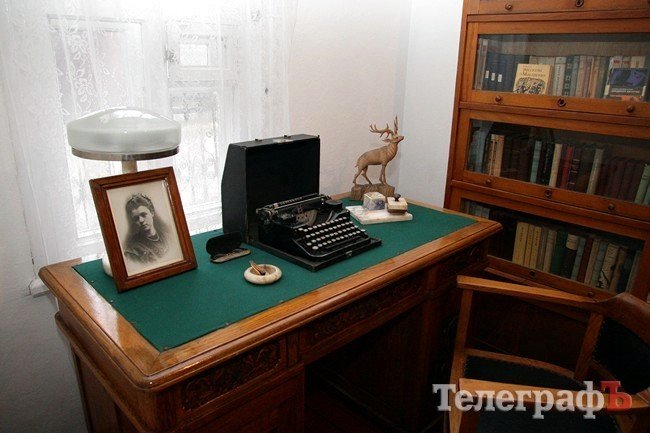 Музей Макаренко открыли после ремонта (ФОТО) Музей Макаренко открыли после ремонта (ФОТО)