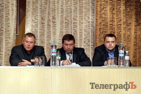 В Кременчуге машинисты и работники депо требовали руководство ЮЖД обеспечить их работой (ФОТО,ВИДЕО) В Кременчуге машинисты и работники депо требовали руководство ЮЖД обеспечить их работой (ФОТО,ВИДЕО)