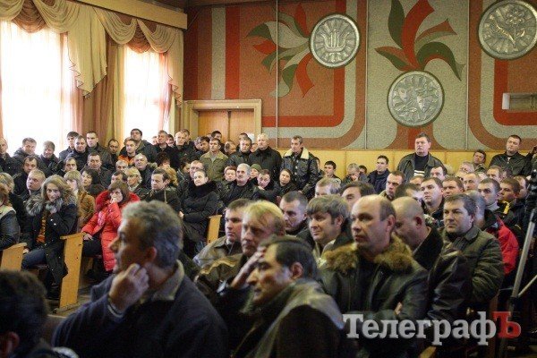 В Кременчуге машинисты и работники депо требовали руководство ЮЖД обеспечить их работой (ФОТО,ВИДЕО) В Кременчуге машинисты и работники депо требовали руководство ЮЖД обеспечить их работой (ФОТО,ВИДЕО)