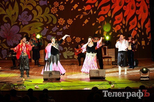 Цыганский музыкально-драматический театр "Романс Цыганский музыкально-драматический театр "Романс