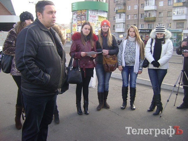 Акция "Помним. Любим. Скорбим. Амстор, где каток?" Акция "Помним. Любим. Скорбим. Амстор, где каток?" 