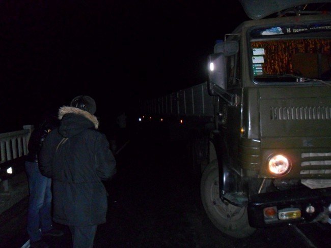 ДТП на мосту через речку Сула 27 ноября 2011г. ДТП на мосту через речку Сула 27 ноября 2011г.