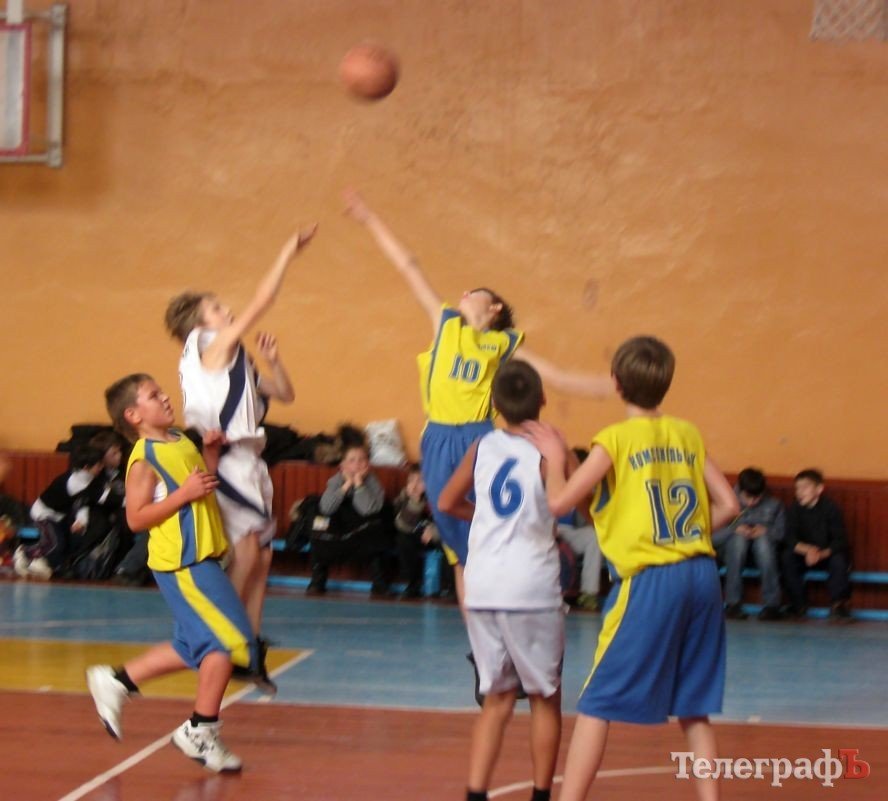 БАСКЕТБОЛ. Команда из Миргорода выиграла чемпионат области по баскетболу. БАСКЕТБОЛ. Команда из Миргорода выиграла чемпионат области по баскетболу.