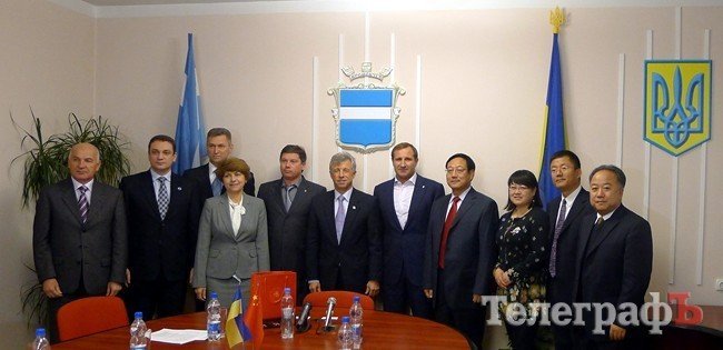 Фото международного отдела КрНУ Фото международного отдела КрНУ