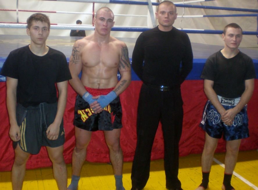 БОЕВЫЕ ЕДИНОБОРСТВА. Кременчужане приняли участие в открытом чемпионате Ильичёвска по тайскому боксу. БОЕВЫЕ ЕДИНОБОРСТВА. Кременчужане приняли участие в открытом чемпионате Ильичёвска по тайскому боксу.