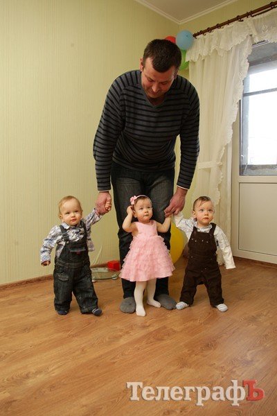 Тройняшки из Кременчуга Тройняшки из Кременчуга