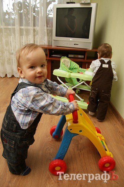 Тройняшки из Кременчуга Тройняшки из Кременчуга