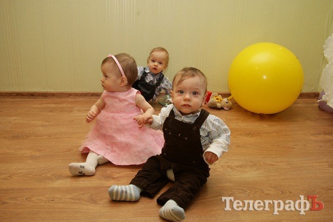 Тройняшки из Кременчуга Тройняшки из Кременчуга