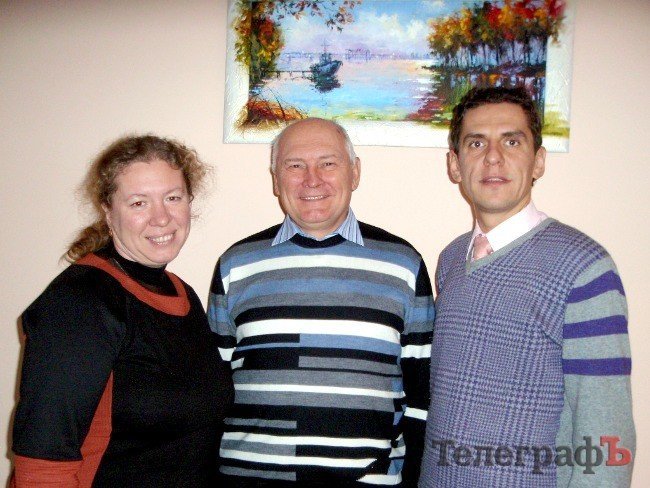 Пресса поздравила экс-мэра Кременчуга Николая Глухова с днем рождения Пресса поздравила экс-мэра Кременчуга Николая Глухова с днем рождения