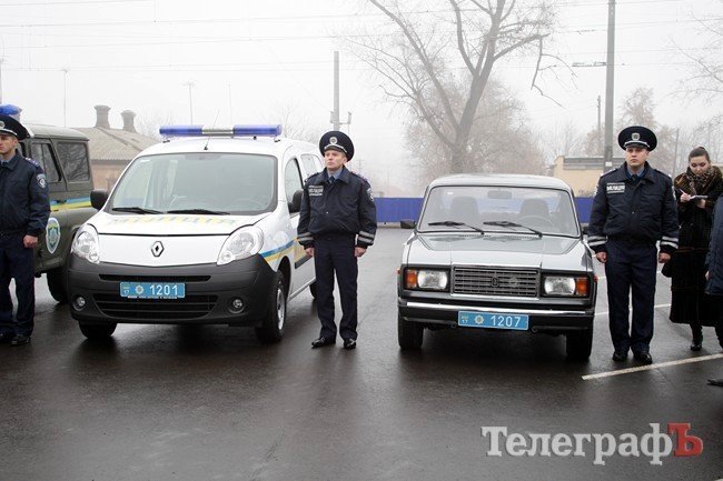 Крюковские милиционеры отпраздновали новоселье (ФОТОРЕПОРТАЖ) Крюковские милиционеры отпраздновали новоселье (ФОТОРЕПОРТАЖ)