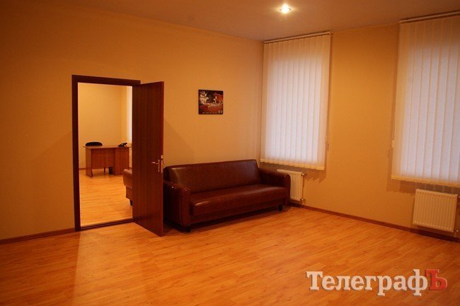 Крюковские милиционеры отпраздновали новоселье (ФОТОРЕПОРТАЖ) Крюковские милиционеры отпраздновали новоселье (ФОТОРЕПОРТАЖ)