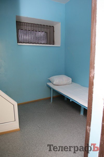 Крюковские милиционеры отпраздновали новоселье (ФОТОРЕПОРТАЖ) Крюковские милиционеры отпраздновали новоселье (ФОТОРЕПОРТАЖ)