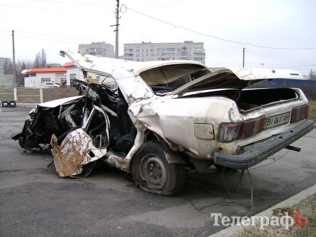 "Toyota Camry" и "Волга" "Toyota Camry" и "Волга"