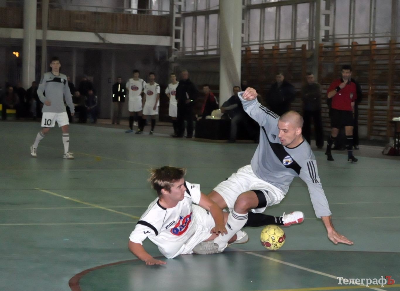 ФУТЗАЛ. Чемпионат Кременчуга. Ясно, что ничего не ясно. ФУТЗАЛ. Чемпионат Кременчуга. Ясно, что ничего не ясно.