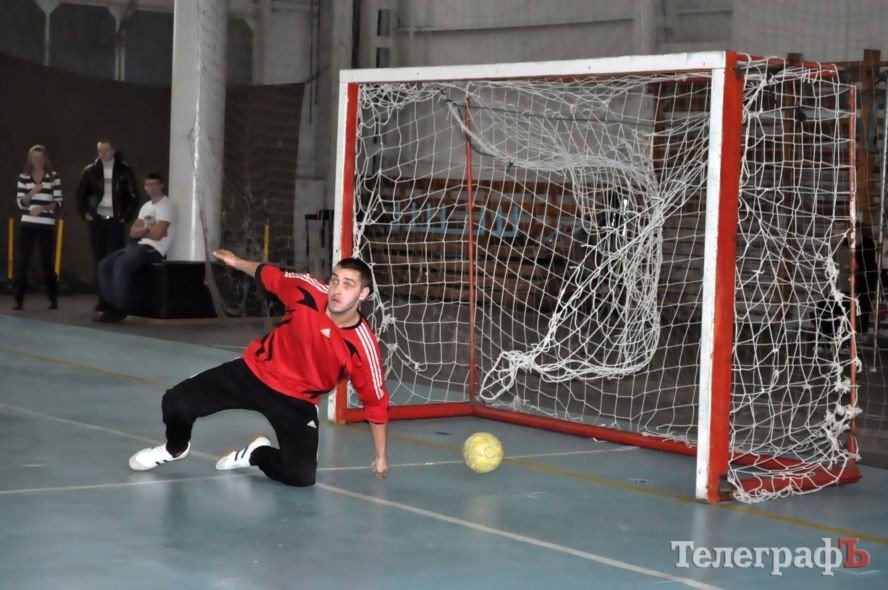 ФУТЗАЛ. Чемпионат Кременчуга. Ясно, что ничего не ясно. ФУТЗАЛ. Чемпионат Кременчуга. Ясно, что ничего не ясно.