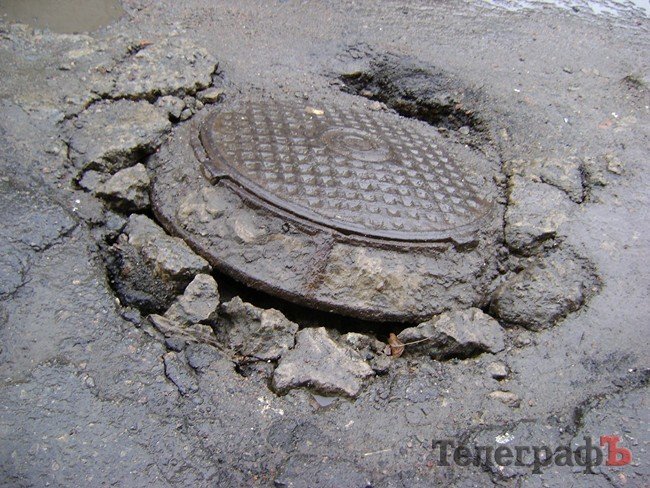 На улице Карла Маркса в Кременчуге можно поупражняться в фигурном вождении автомобиля (ФОТО) На улице Карла Маркса в Кременчуге можно поупражняться в фигурном вождении автомобиля (ФОТО)