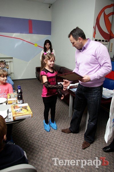 Участники конкурса рисунка "Краса Божого світу" Участники конкурса рисунка "Краса Божого світу"