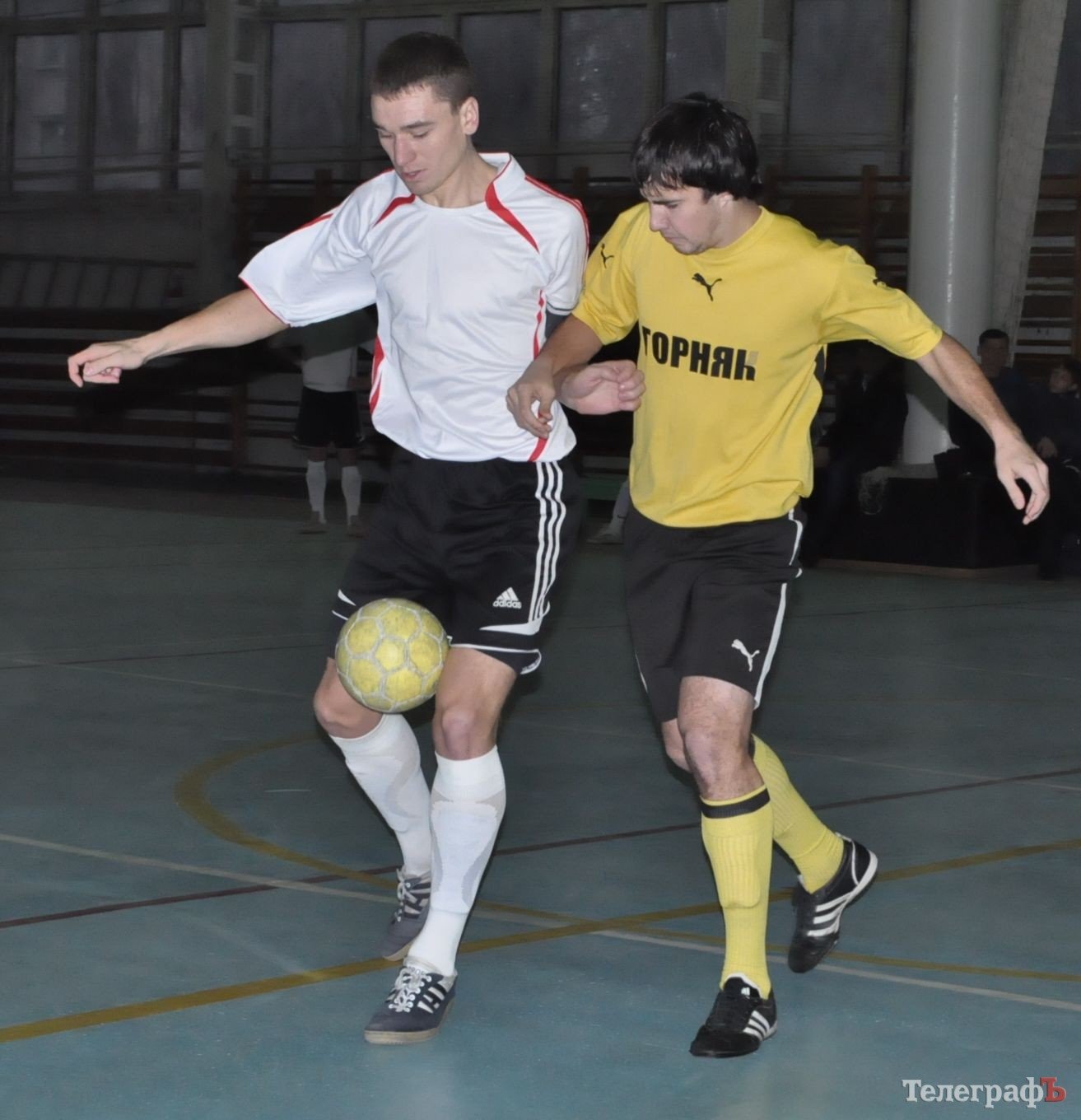 Футзал. Чемпионат Кременчуга. Нашла коса на камень. ДОПОЛНЕНО. Футзал. Чемпионат Кременчуга. Нашла коса на камень. ДОПОЛНЕНО.