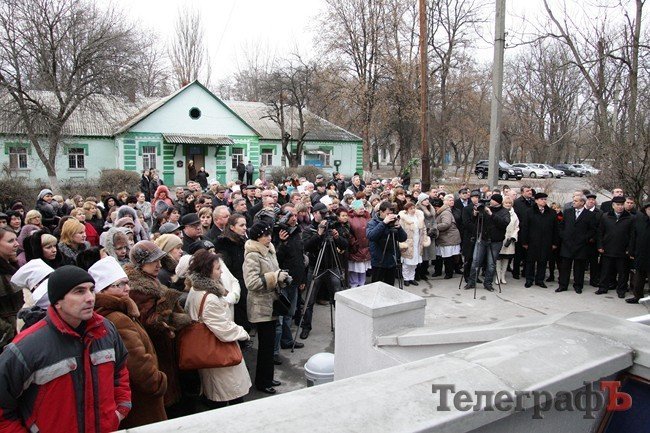 В Кременчуге открыли отремонтированный областной онкодиспансер (ФОТОРЕПОРТАЖ) В Кременчуге открыли отремонтированный областной онкодиспансер (ФОТОРЕПОРТАЖ)