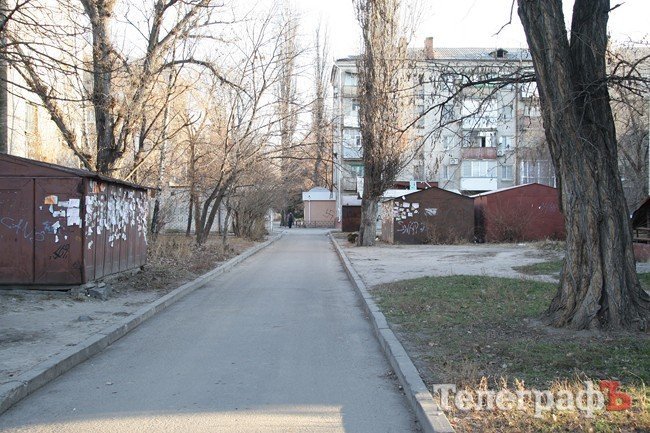 В новогоднюю ночь в Кременчуге неизвестные подожгли синагогу (ФОТО) В новогоднюю ночь в Кременчуге неизвестные подожгли синагогу (ФОТО)