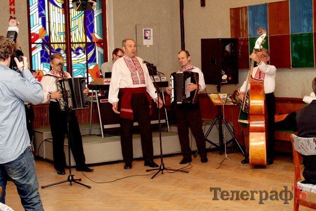 Кременчужанину Ивану Самокрику 13 января исполнилось 100 лет (ФОТО) Кременчужанину Ивану Самокрику 13 января исполнилось 100 лет (ФОТО)