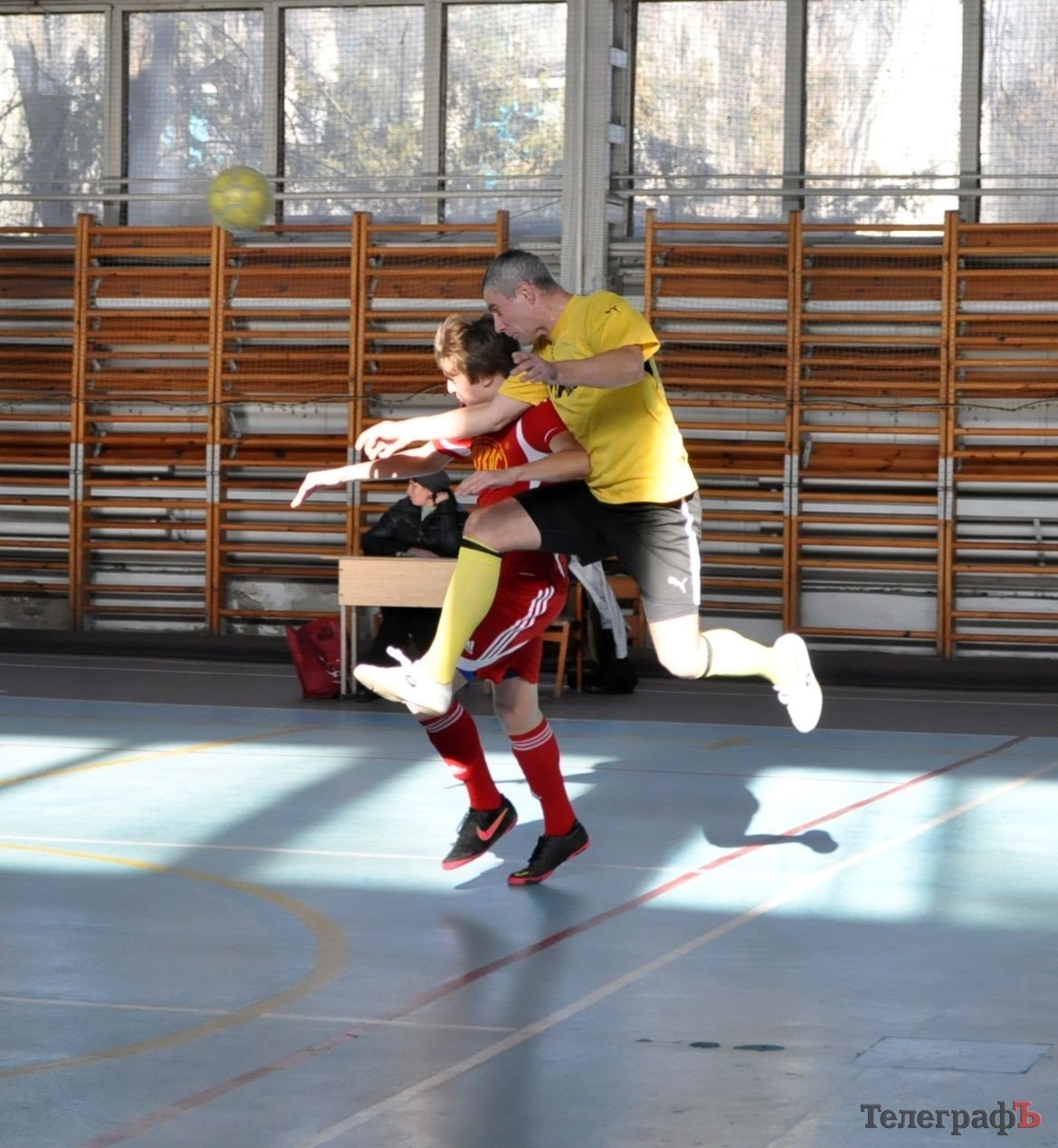 Футзал. Чемпионат Кременчуга. КНУ притормозил ОЛСУ. Футзал. Чемпионат Кременчуга. КНУ притормозил ОЛСУ.