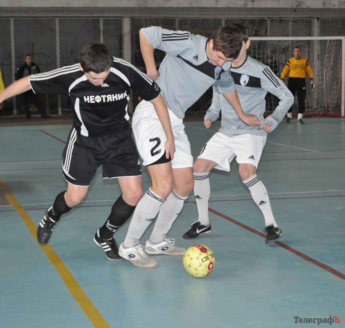 Футзал. Чемпионат Кременчуга. КНУ притормозил ОЛСУ. Футзал. Чемпионат Кременчуга. КНУ притормозил ОЛСУ.