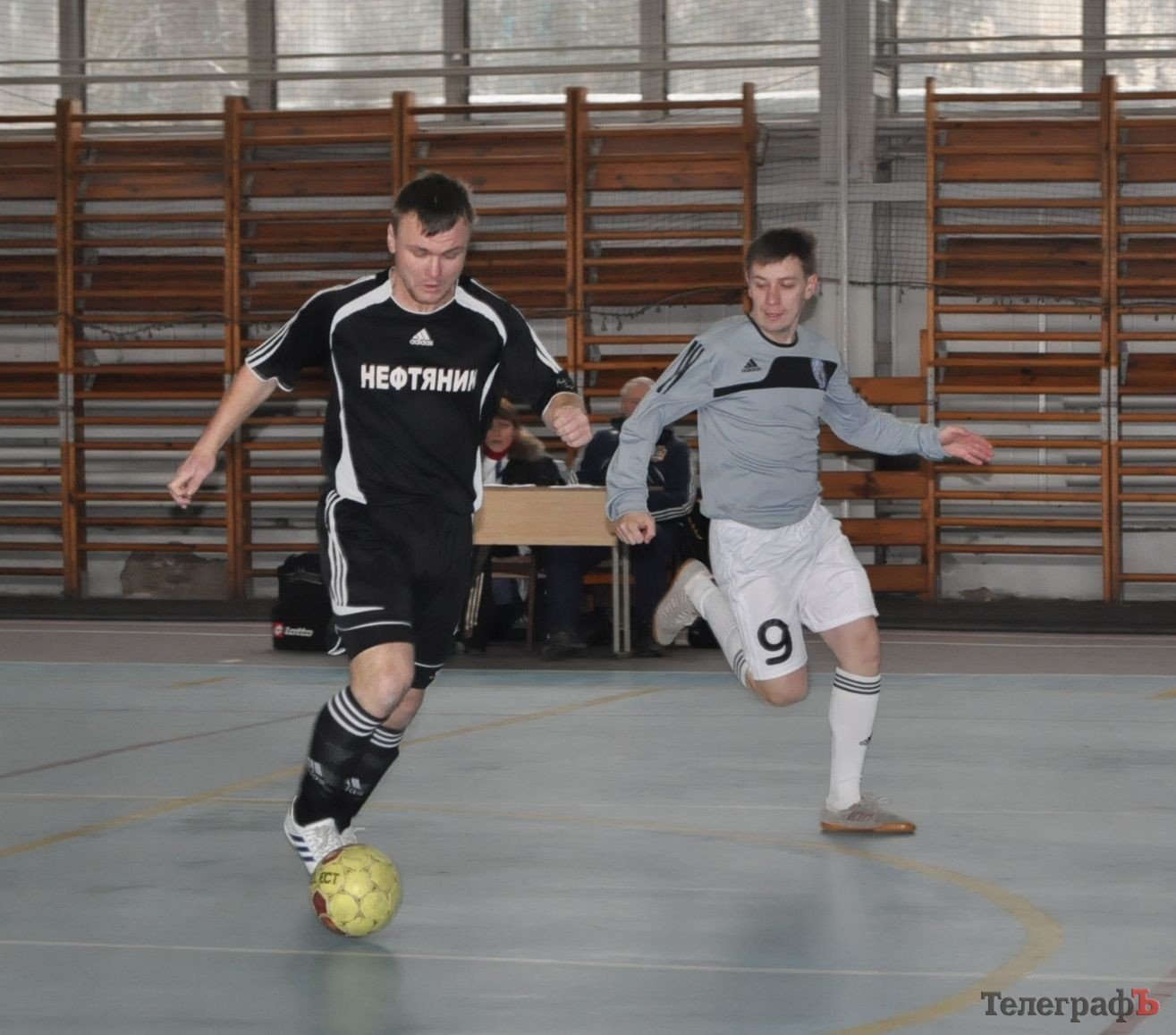 Футзал. Чемпионат Кременчуга. КНУ притормозил ОЛСУ. Футзал. Чемпионат Кременчуга. КНУ притормозил ОЛСУ.