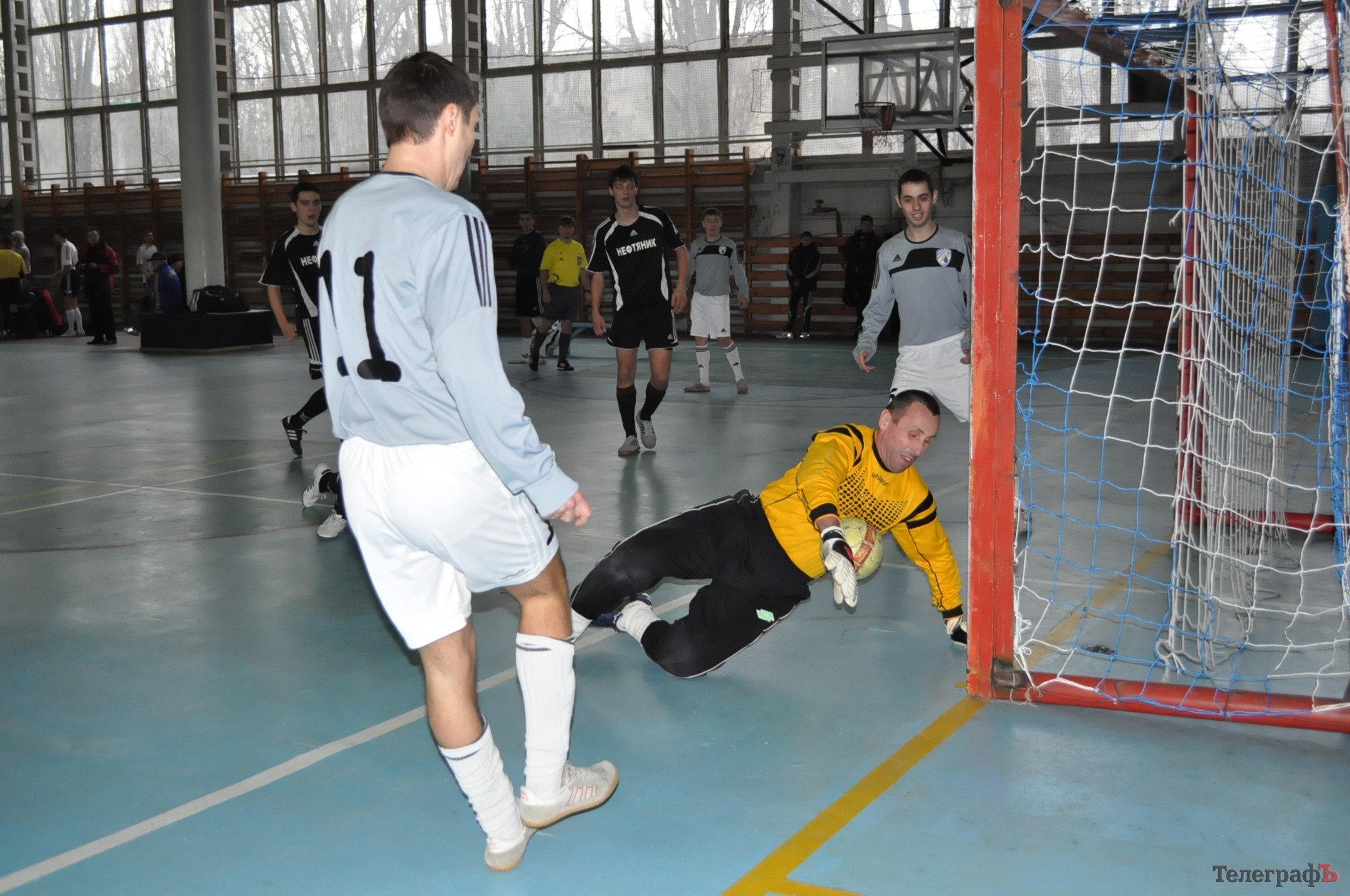Футзал. Чемпионат Кременчуга. КНУ притормозил ОЛСУ. Футзал. Чемпионат Кременчуга. КНУ притормозил ОЛСУ.