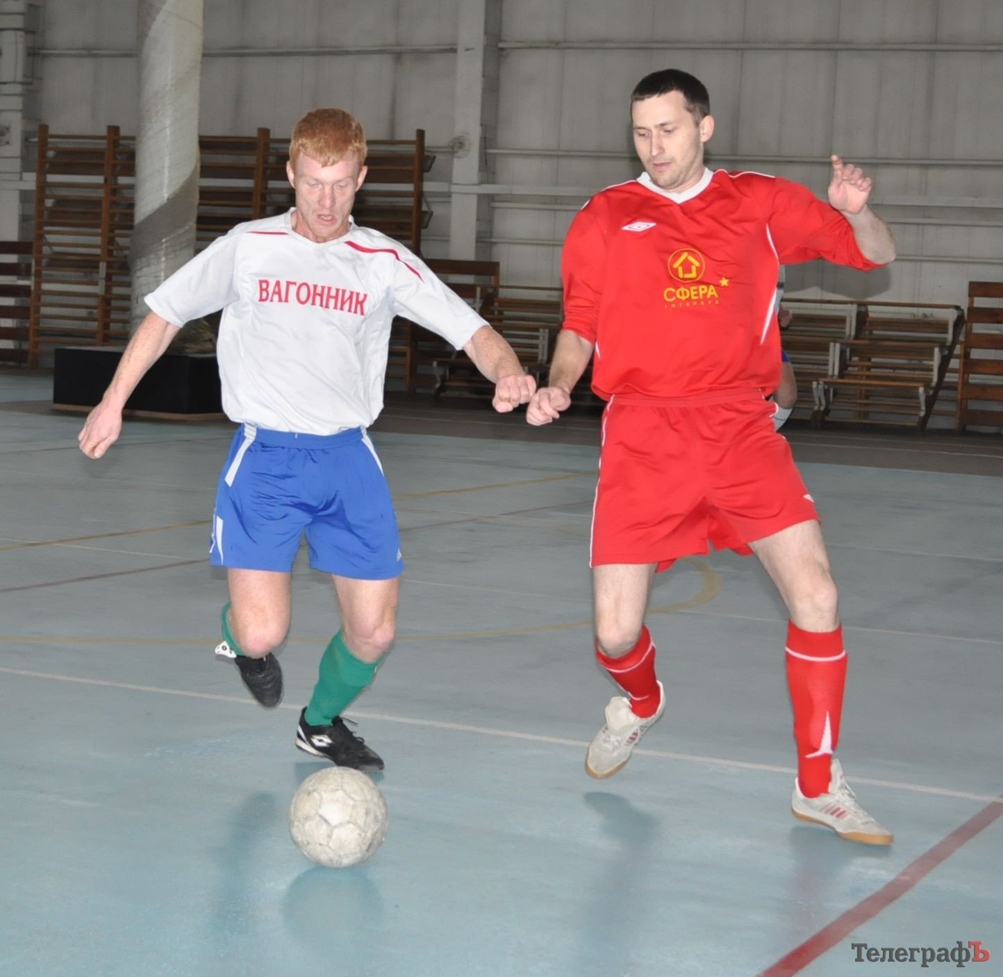 Футзал. Чемпионат Кременчуга. КНУ притормозил ОЛСУ. Футзал. Чемпионат Кременчуга. КНУ притормозил ОЛСУ.