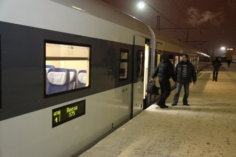 Кременчугский скоростной межрегиональный поезд проходит обкаточные испытания Кременчугский скоростной межрегиональный поезд проходит обкаточные испытания